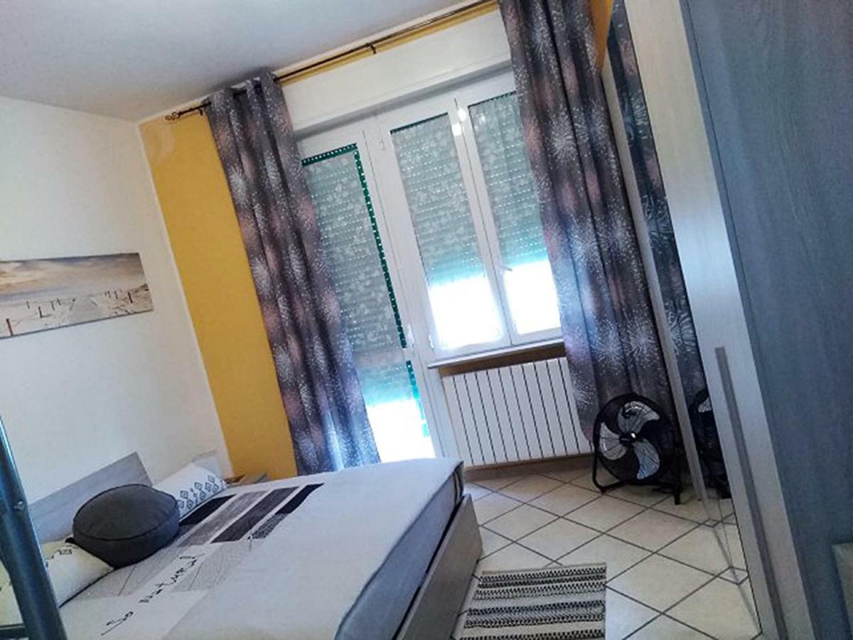 לינה וארוחת בוקר פרוג'ה Casa Perugina מראה חיצוני תמונה