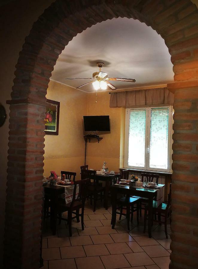 לינה וארוחת בוקר פרוג'ה Casa Perugina מראה חיצוני תמונה