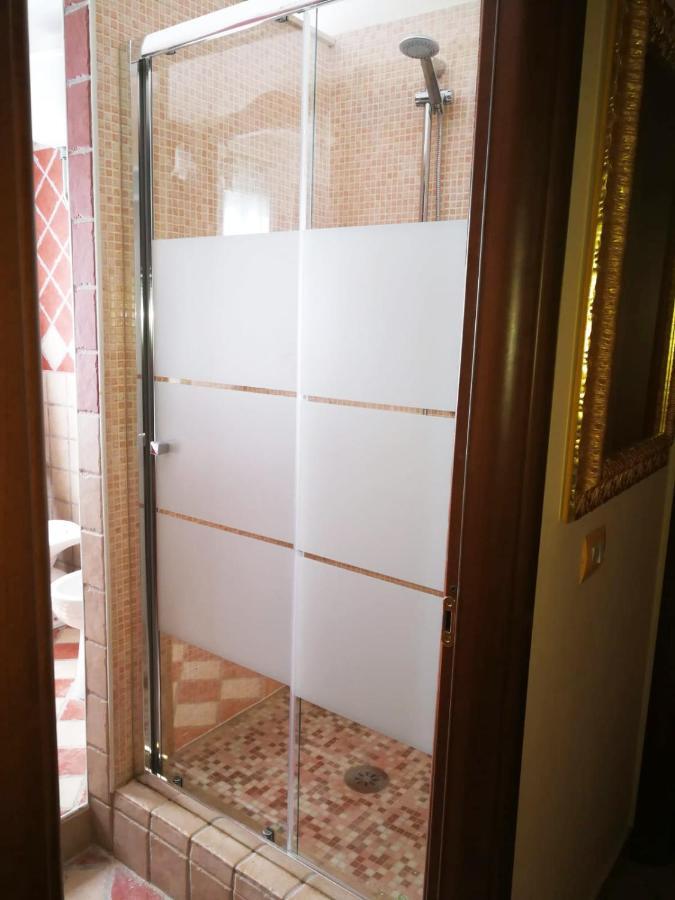 לינה וארוחת בוקר פרוג'ה Casa Perugina מראה חיצוני תמונה